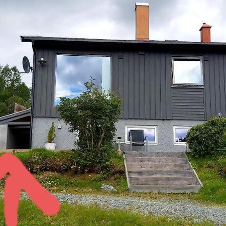 Aurora Rooms: Northern Lights & Adventure Tours Tromso Exterior photo